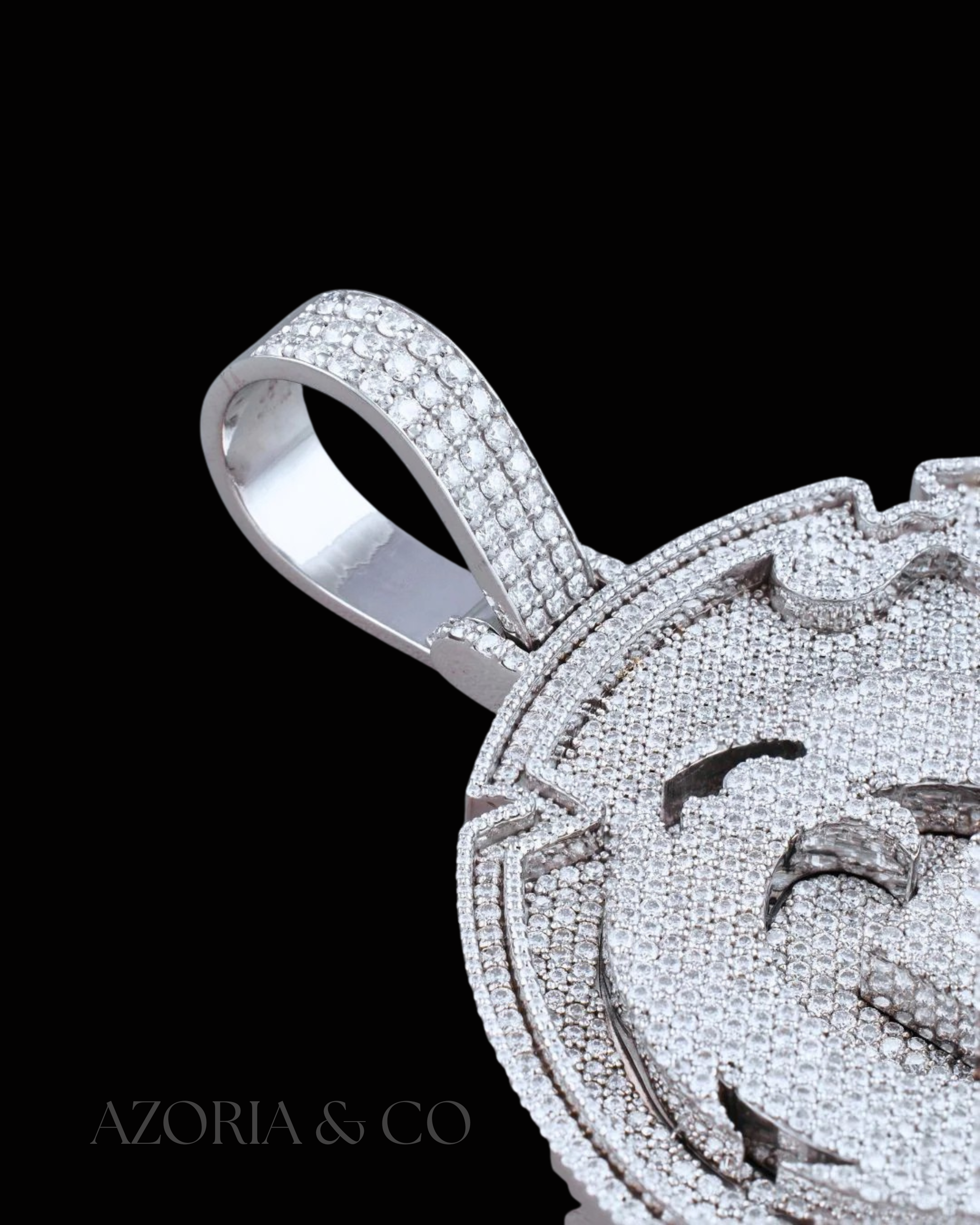 VVS Ice Name Pendant – Custom Lab-Diamond Letter Design